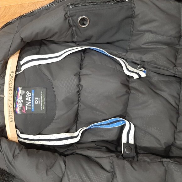 Vintage TNA Aritzia parka - Picture 7 of 8